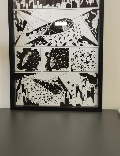 Photo de la planche dessinée encadrée, en noir et blanc, "Le vol des hirondelles"